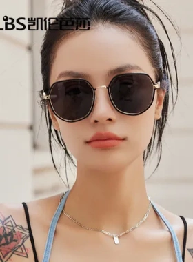 眼镜偏光撘大框街拍女时尚TR潮超轻墨镜显瘦遮脸太阳镜