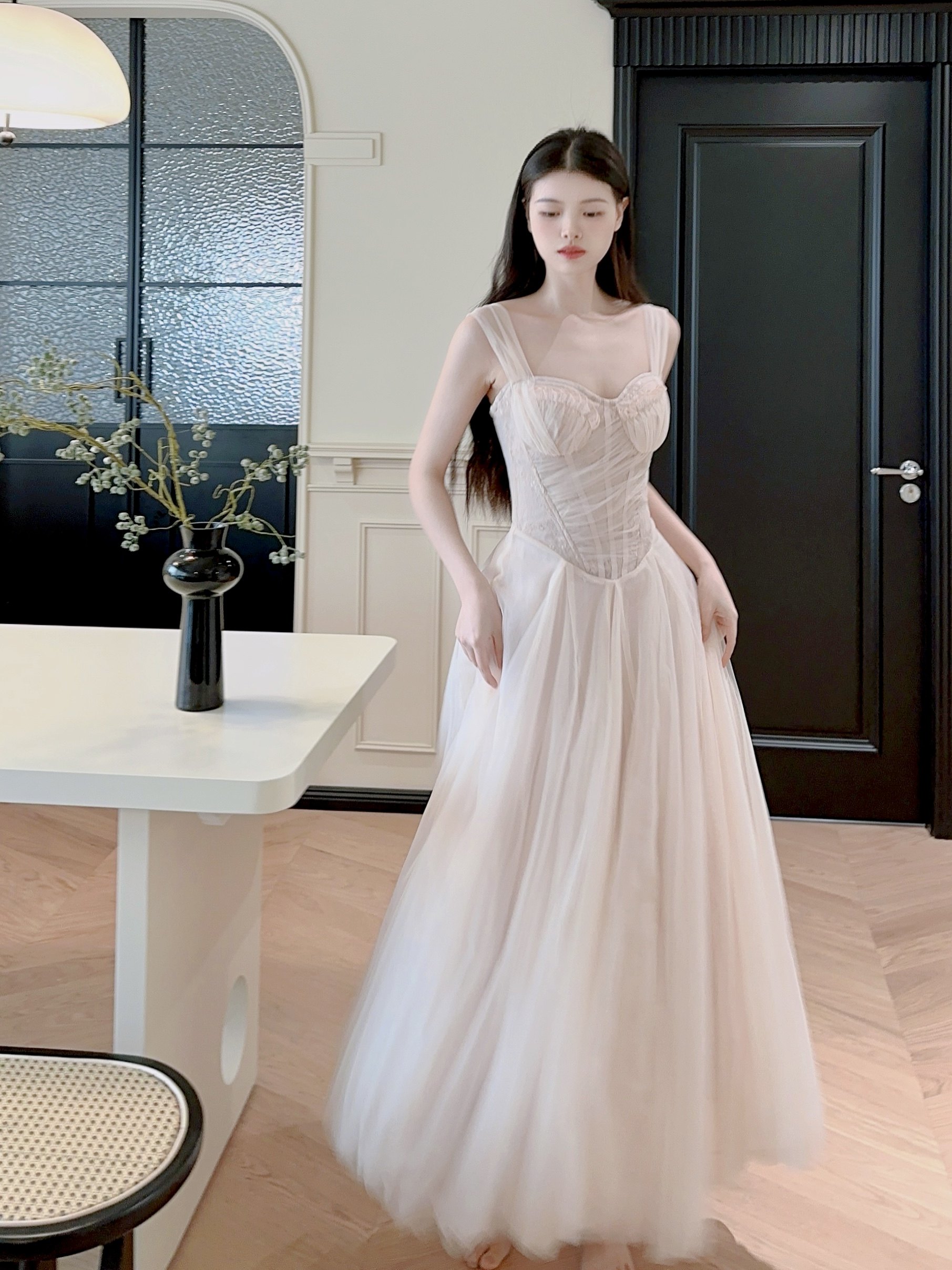 「少女手礼」法式网纱鱼骨蕾丝刺绣连衣裙吊带荷叶边礼服,淘宝优惠券,粉丝福利购,淘宝优惠卷