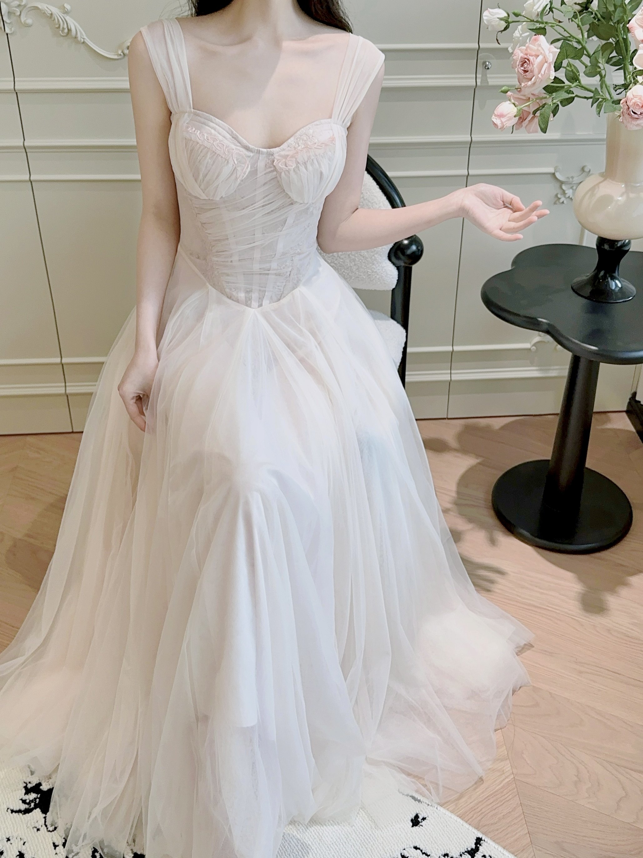 「少女手礼」法式网纱鱼骨蕾丝刺绣连衣裙吊带荷叶边礼服,淘宝优惠券,粉丝福利购,淘宝优惠卷