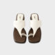 Aiyifu Sandals 2026 Summer ແບບໃຫມ່ແບບຝຣັ່ງ Commuting Versatile Flip-Toe Square Toe Slippers Flat