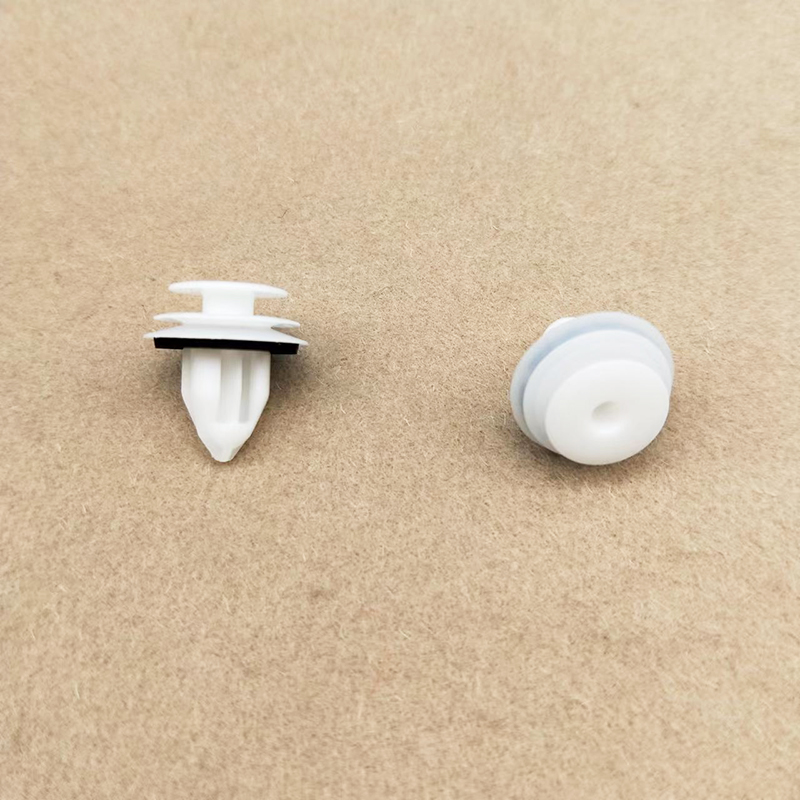 适配北汽北京汽车E系列E130 E150门板内饰板原厂尼龙卡子卡扣胶钉 - 图0