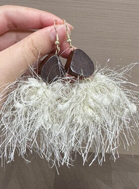 原创设计小众设计感白色羽毛耳环女高级感气质耳钉耳饰