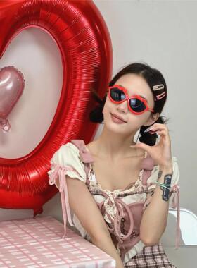 夸张搞怪红色嘴唇眼镜氛围感道具