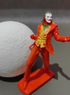 1:64电影小丑模型手办微缩人偶拍摄道具仿真树脂小人沙盘摆件白模