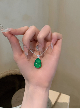 新中式国风绿玉髓葫芦吊坠锁骨项链女925银起荧光媲美翡翠