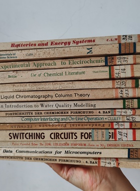 ins风浅色旧书摆件外文英文古董书复古书装饰真书样板间拍摄道具