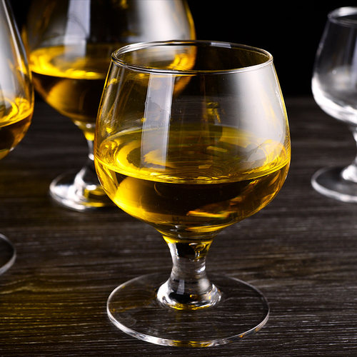 矮脚白兰地杯红酒杯KTV洋酒杯大肚杯 威士忌酒杯婚宴玻璃杯子家用 - 图1