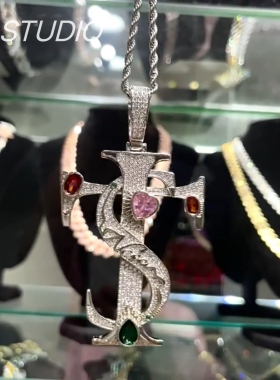 艾志恒同款十字架吊坠彩色锆石项链甜酷 毛衣项链男生项链高级感