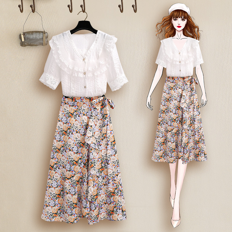 初黎旗舰店夏季新款女装蕾丝上衣仙女超仙甜美高端短袖白色娃娃领雪纺衫0