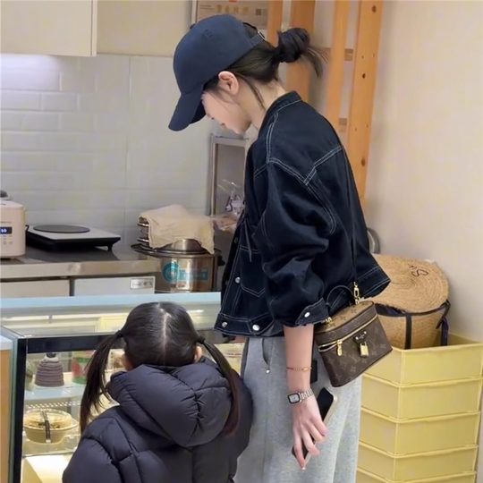 Women's short Autumn 2025 new Korean version