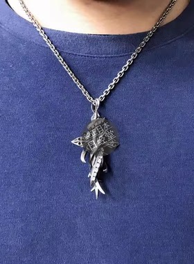 缠绕立体镶锆石吊坠银饰项链