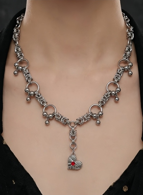 原创小众设计感爱心长款流苏项链男女个性夸张重工亚比配饰ins