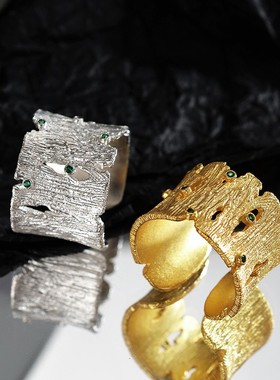 开口肌理食指镶钻戒指