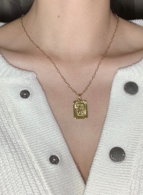 【K社制造】欧美方块字母项链女男小金牌吊坠轻奢小众不掉色锁骨