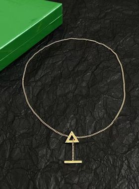 【K社制造】三角OT扣吊坠项链几何三角形简约街头时尚锁骨链男女