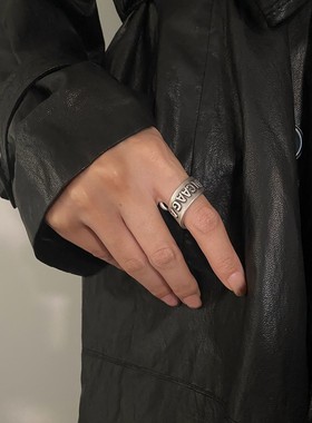 新客夸张螺旋复古做旧字母设计感的独特戒指男女新食指戒