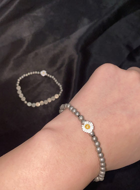 pmo新款字母小雏菊gd银做旧手链