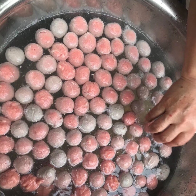 新鲜出炉 2斤潮汕牛肉丸正宗纯手打牛筋丸汕头特产牛肉丸火锅食材-图0