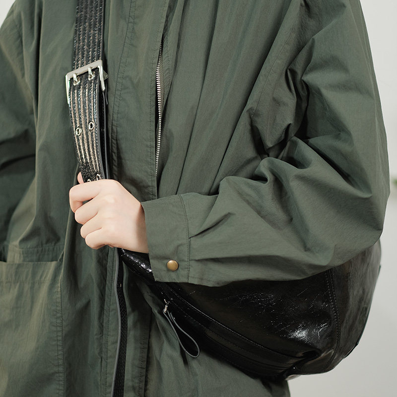 鱼肚白原创小众设计师女包单肩包真皮文艺复古时尚复古风斜挎包 - 图2