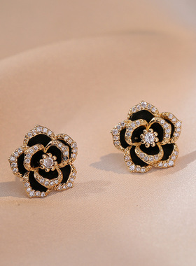 项链女 茶花甜美新款小巧网红ins冷淡风玫瑰花女套装锁骨链