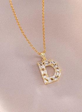 项链女 日韩风网红D字锆石小众新款设计感吊坠气质时尚钛钢项链