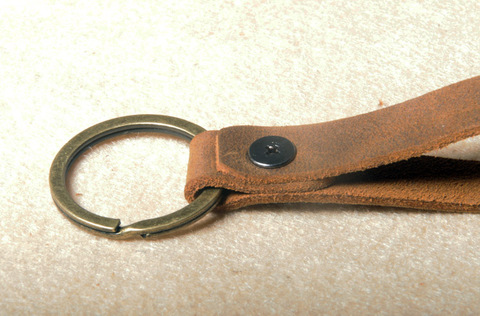 创意汽车钥匙扣男士真皮手工高档挂件简约牛皮个性创意钥匙链礼物