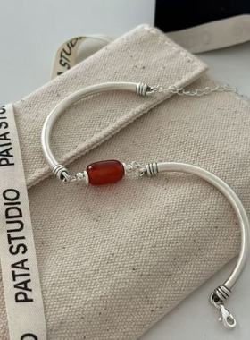 S925银新中式红玛瑙弯管手链