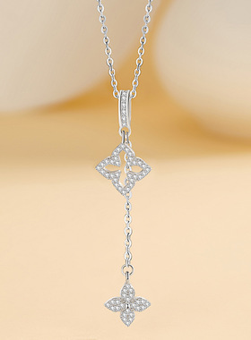 四叶草纯银S925项链女简约小众设计款花朵锁骨链in风流苏星星