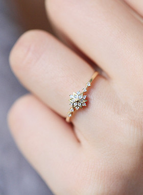 日系风S925纯银镀14K黄金女戒指环冬日雪花镶钻小仙女戒礼物包邮