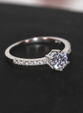 S925纯银婚戒80分锆石钻戒仿真钻女戒指莫桑石六爪八心八箭结婚