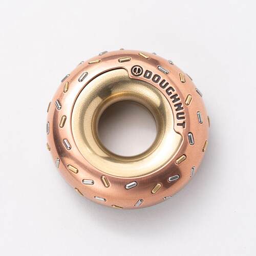 老铁匠&URBAN甜甜圈DOUGHNUT 磁力指尖陀螺解压金属手把件EDC玩具 - 图3