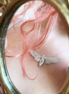 Personalized Fashionable Metal Silver Color Angel Wing Penda