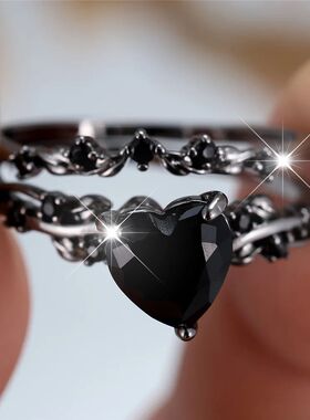 Female Black Red Zircon Stone Heart Engagement Ring Set Vint