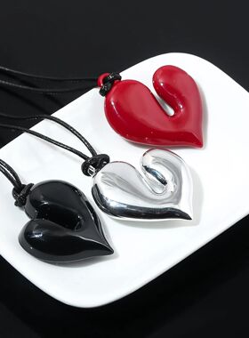 Irregular red heart Pendant Necklace vintage Aesthetic Love