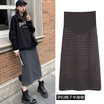 Pregnant woman half-body dress Spring-and-fall moms outwear Fashion medium long Tuscan buns Hip Skirt Open Fork Hairy Plaid Step Skirt