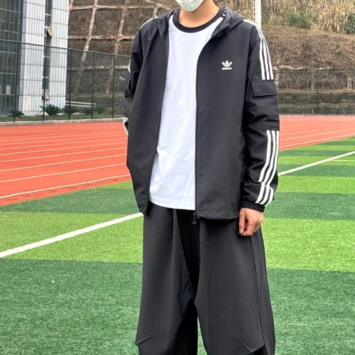 阿迪达斯三叶草男女同款休闲三条纹连帽梭织透气外套KB1944  8848 - 图2