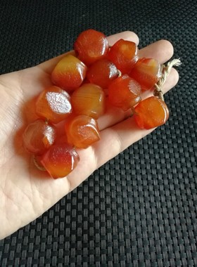 老玛瑙包浆手串藏区回流佛珠十二颗串珠古玩收藏多棱玛瑙珠子手链