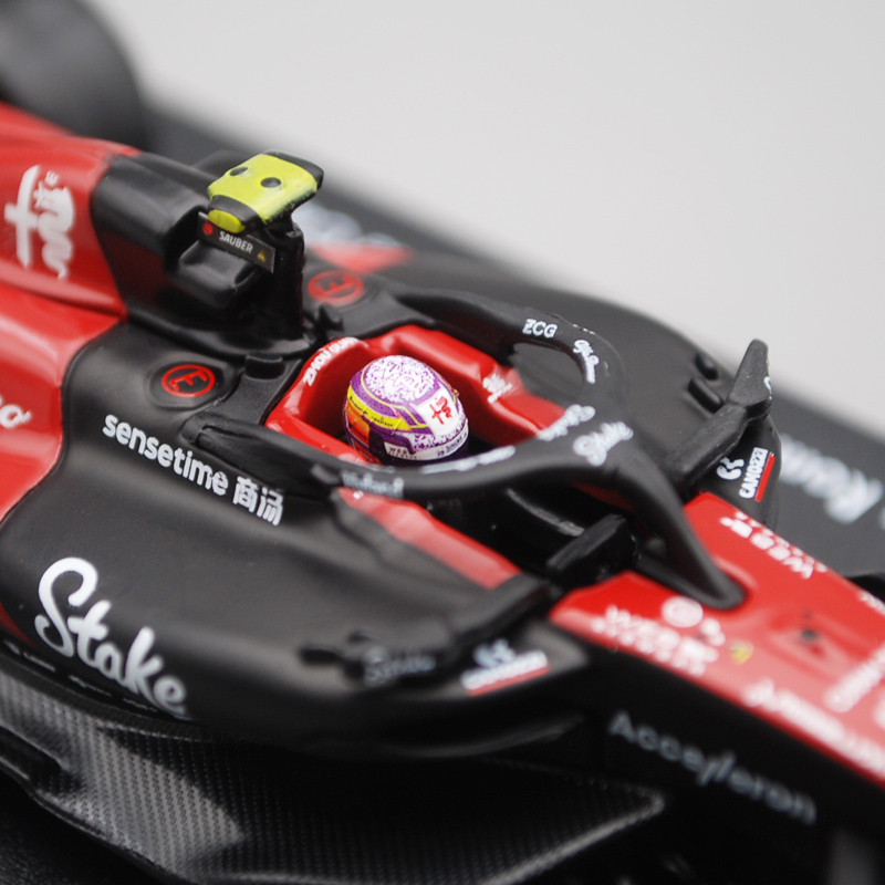 比美高1:43阿尔法罗密欧C43周冠宇24号2023精装版仿真F1赛车模型 - 图1