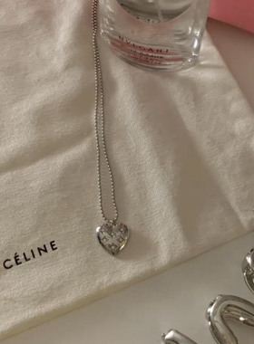 时髦精高质感桃心钻项链ins小众心形爱心不掉色钛钢项链锁骨链女