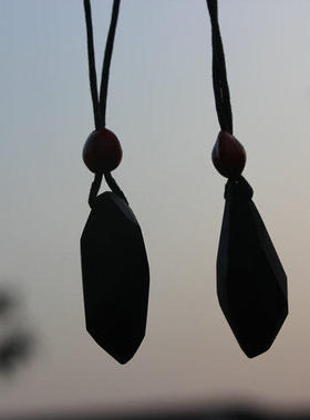 手工黑檀不规则木头毛衣链吊坠