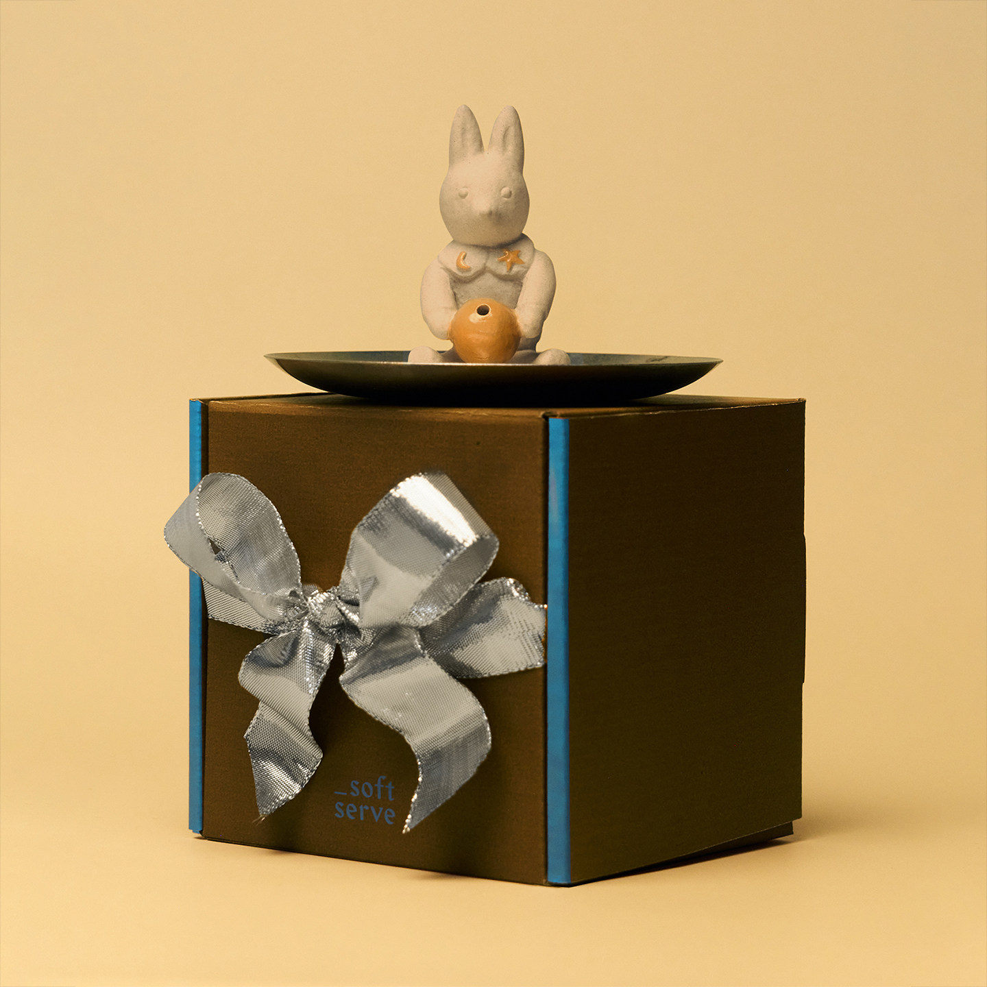 SoftServe柔软供应x chunmei《月亮兔》陶瓷香插线香托盘底座礼盒,淘宝优惠券,粉丝福利购,淘宝优惠卷