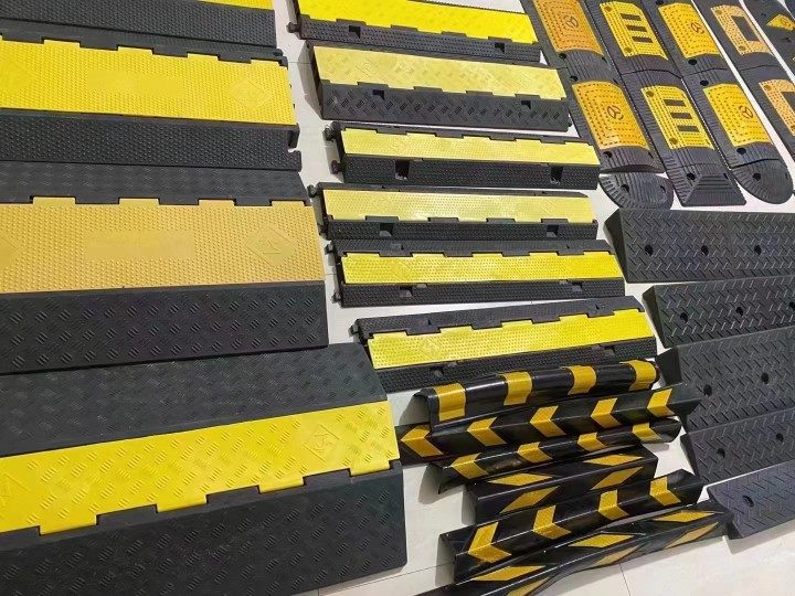 橡胶线槽m保护盖板pvc双线槽户外穿线电线电缆防护施工减速带过路,淘宝优惠券,粉丝福利购,淘宝优惠卷