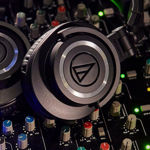 Audio Technica/铁三角 ATH-M50x专业录音头戴式音乐HIFI监听耳机