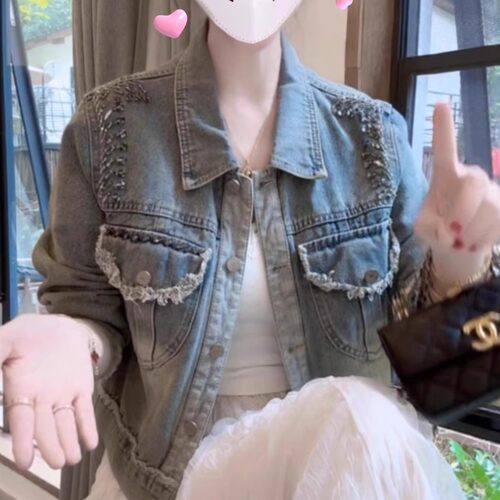 潮牌重工做旧钉珠毛边牛仔外套女2024年春夏新款复古港风短款上衣 - 图2
