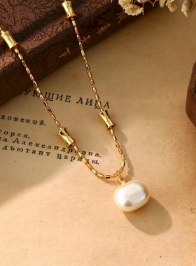 金色方糖珍珠吊坠项链女款高级感