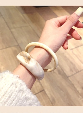其他日韩女树脂复古手镯