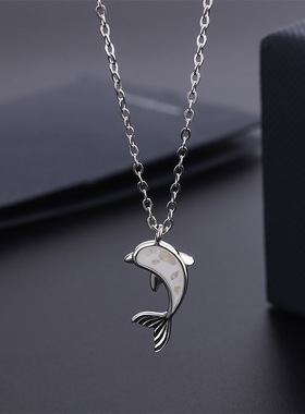 S999纯银海豚项链女新款小众设计法式小鱼吊坠锁骨链颈链女生饰品