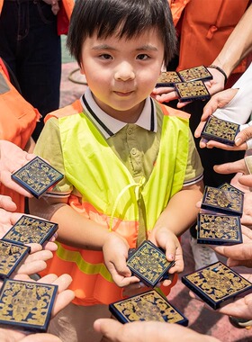 水晶双面龙王坛城方块蓝色蓝水晶投放六字真言玛尼石大明咒图雕刻