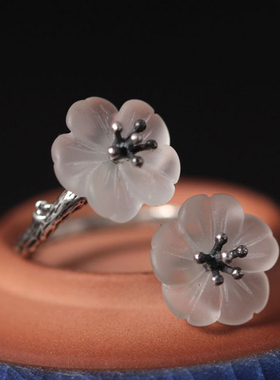 原创设计师款水晶梨花复古戒指