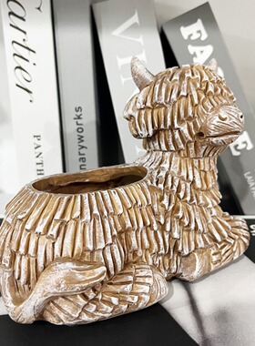 跨境新款高原牦牛花盆树脂摆件家居客厅桌面多肉植物花盆装饰礼物